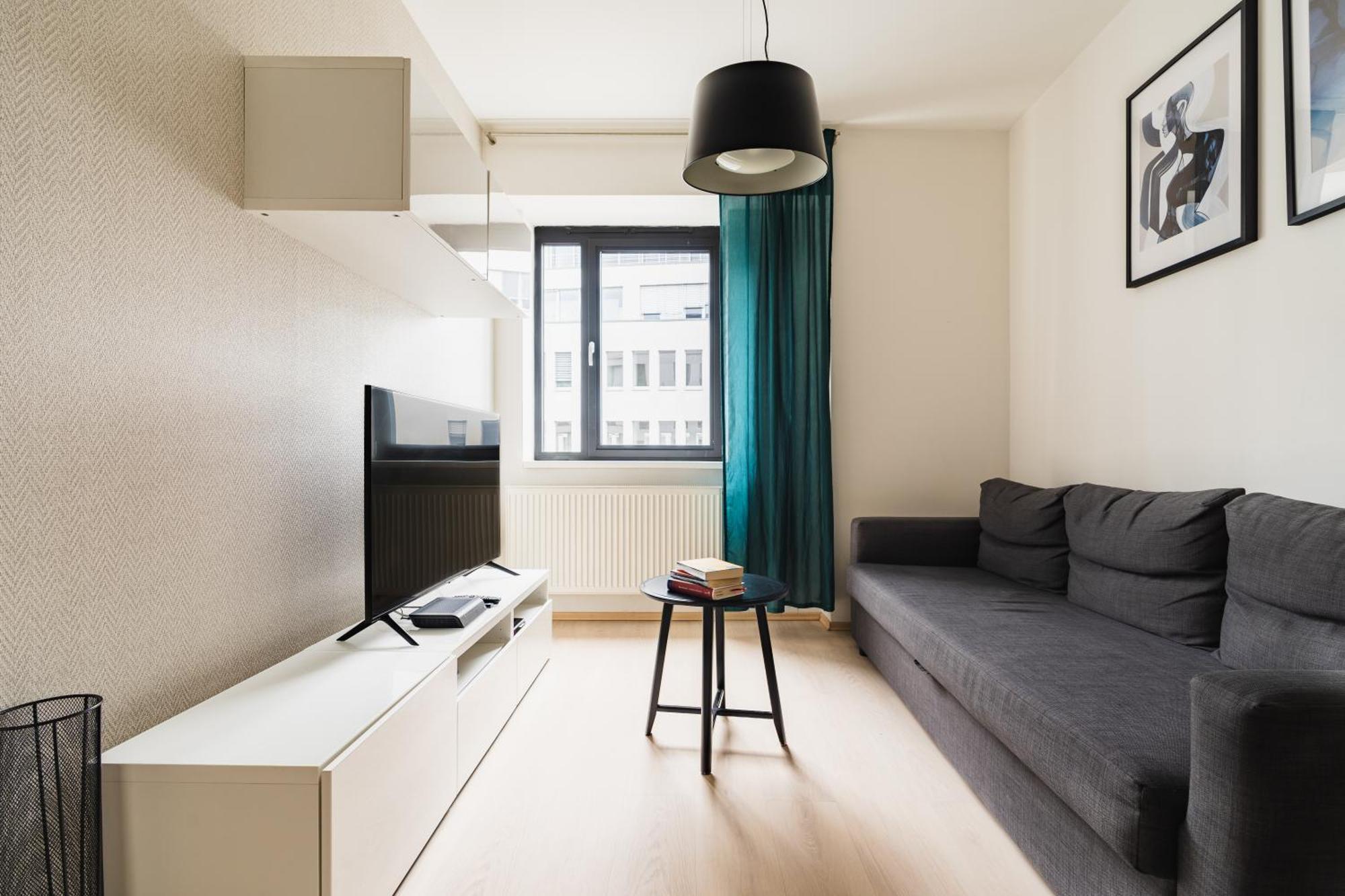 Charming & Cozy Ambiente Apartments บราติสลาวา ภายนอก รูปภาพ