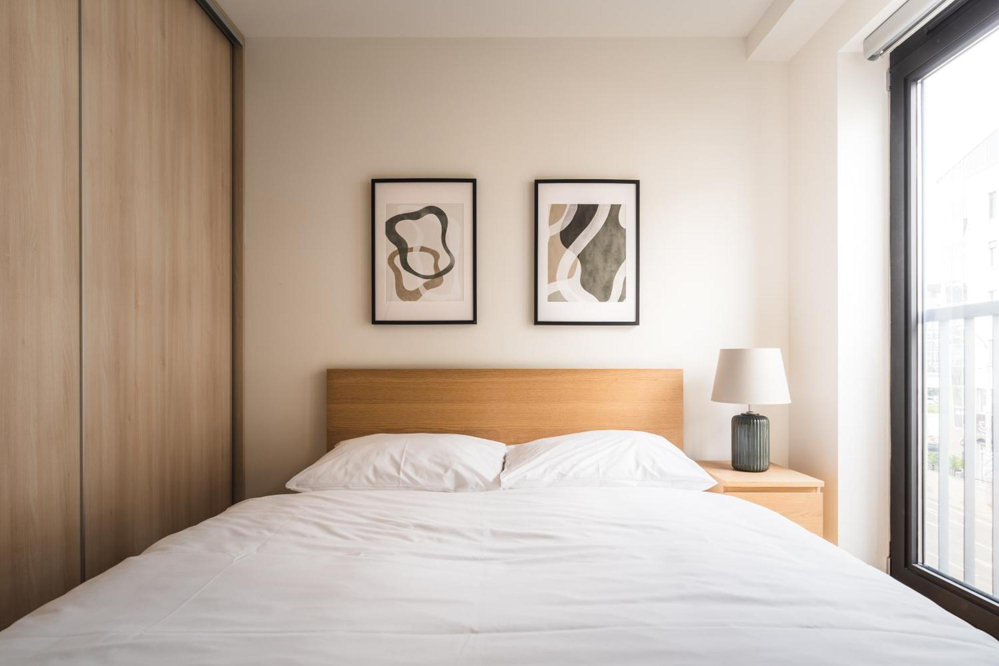 Charming & Cozy Ambiente Apartments บราติสลาวา ภายนอก รูปภาพ