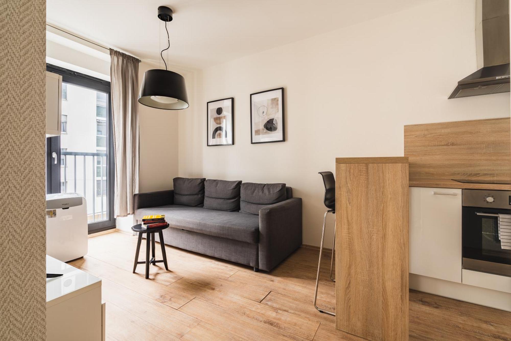 Charming & Cozy Ambiente Apartments บราติสลาวา ภายนอก รูปภาพ