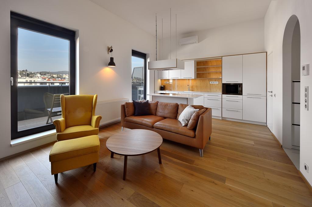 Charming & Cozy Ambiente Apartments บราติสลาวา ภายนอก รูปภาพ