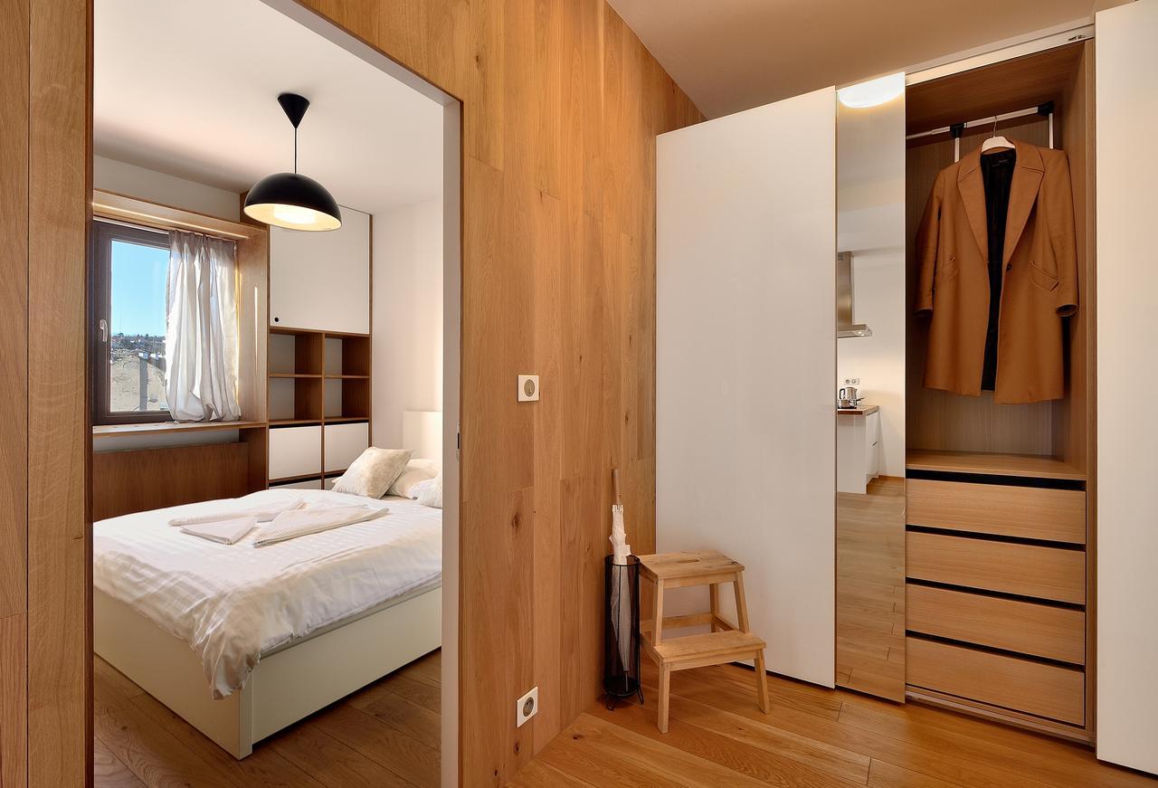 Charming & Cozy Ambiente Apartments บราติสลาวา ภายนอก รูปภาพ