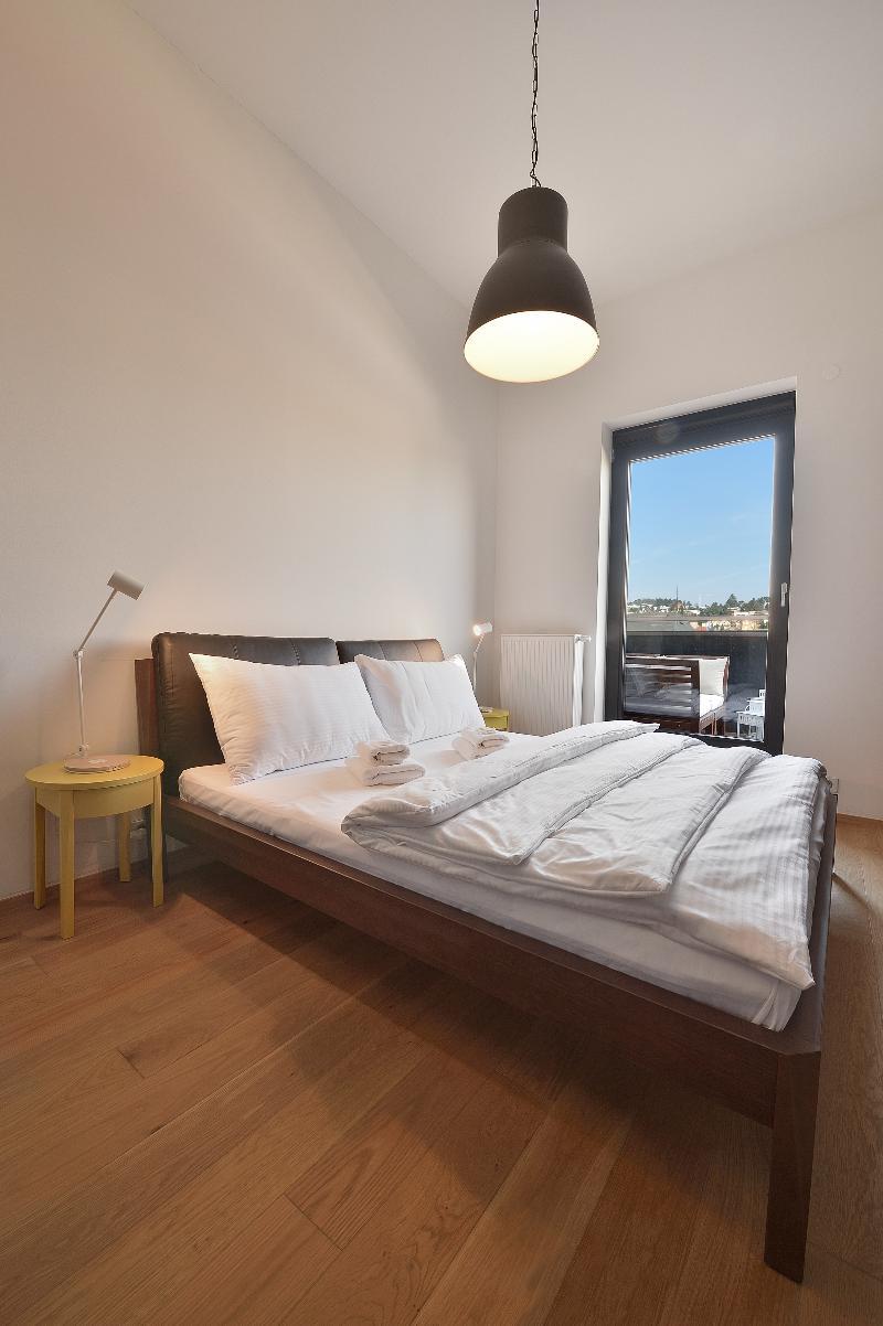 Charming & Cozy Ambiente Apartments บราติสลาวา ภายนอก รูปภาพ